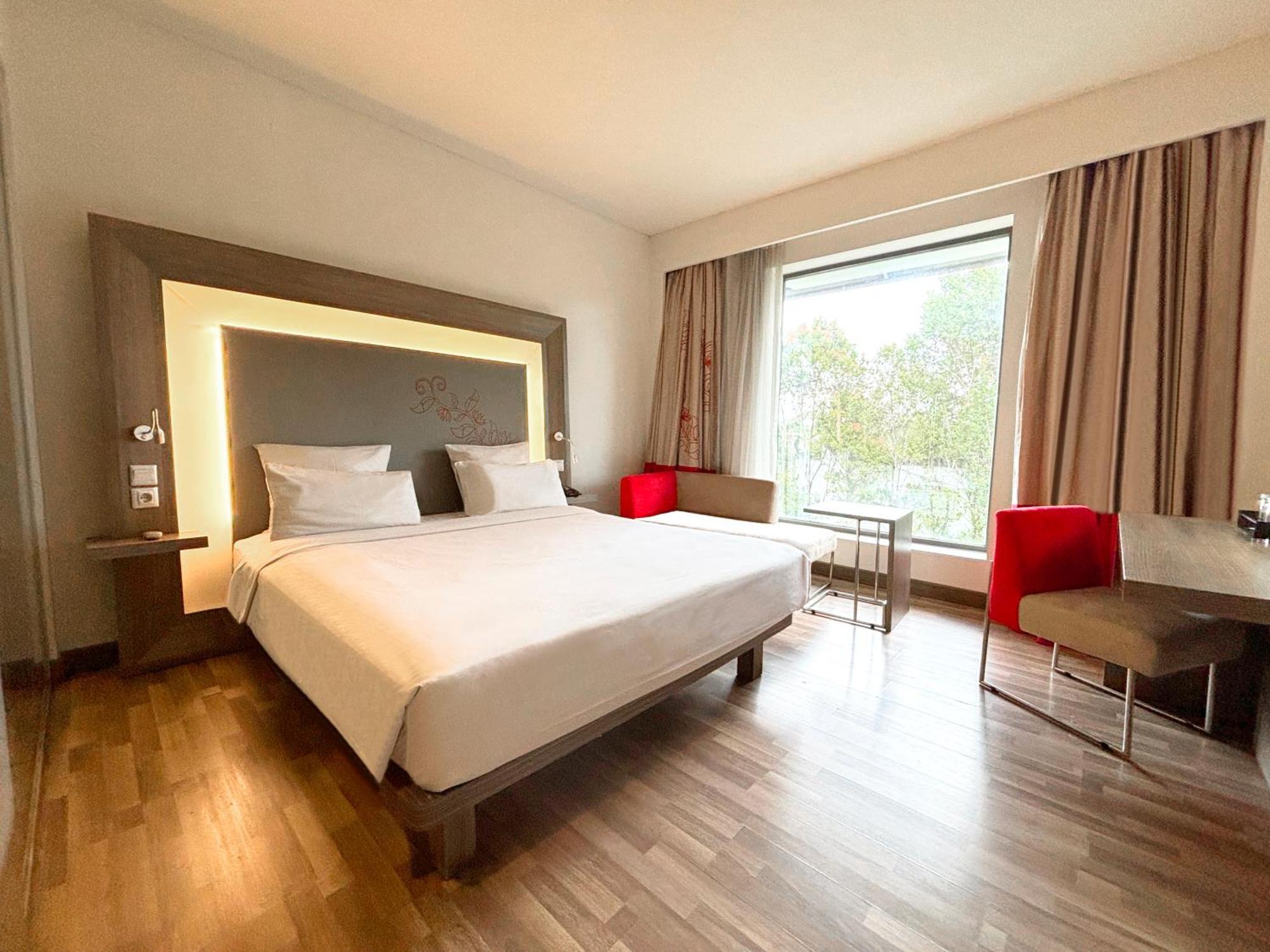 Novotel Banjarmasin Airport Banjarbaru Extérieur photo